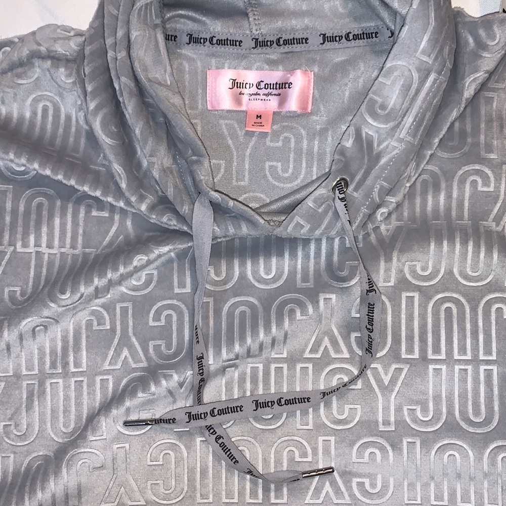 NEW!Juicy Couture Womens Velour Long Sleeve Cropped Lightweight Hoodie Pull over - Picture 7 of 8